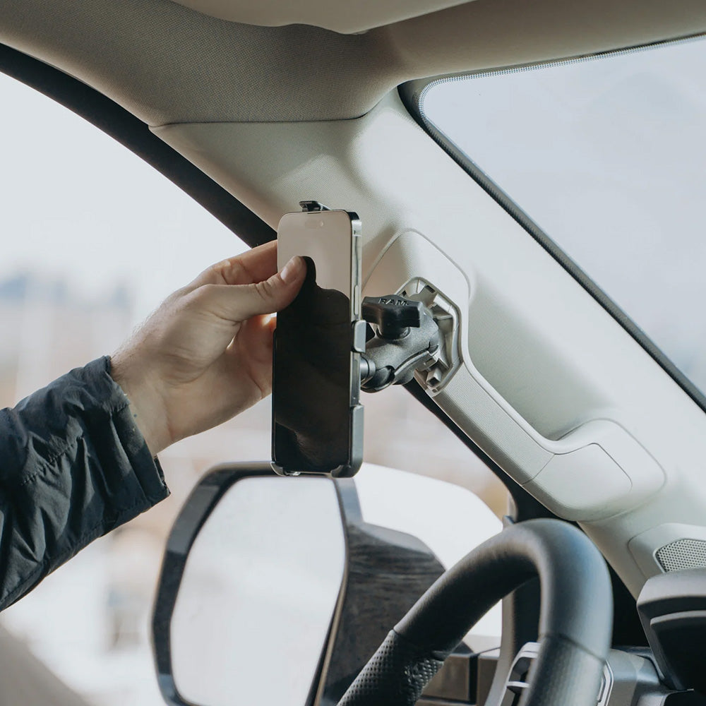 RAM Mount FormFit Holder fApple iPhone 13 Pro Max 14 Plus 14 Pro Max RAMHOLAP39U