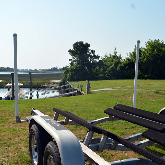 CE Smith 75 Post GuideOn wUnlighted Posts fUBolt Mounting 27636